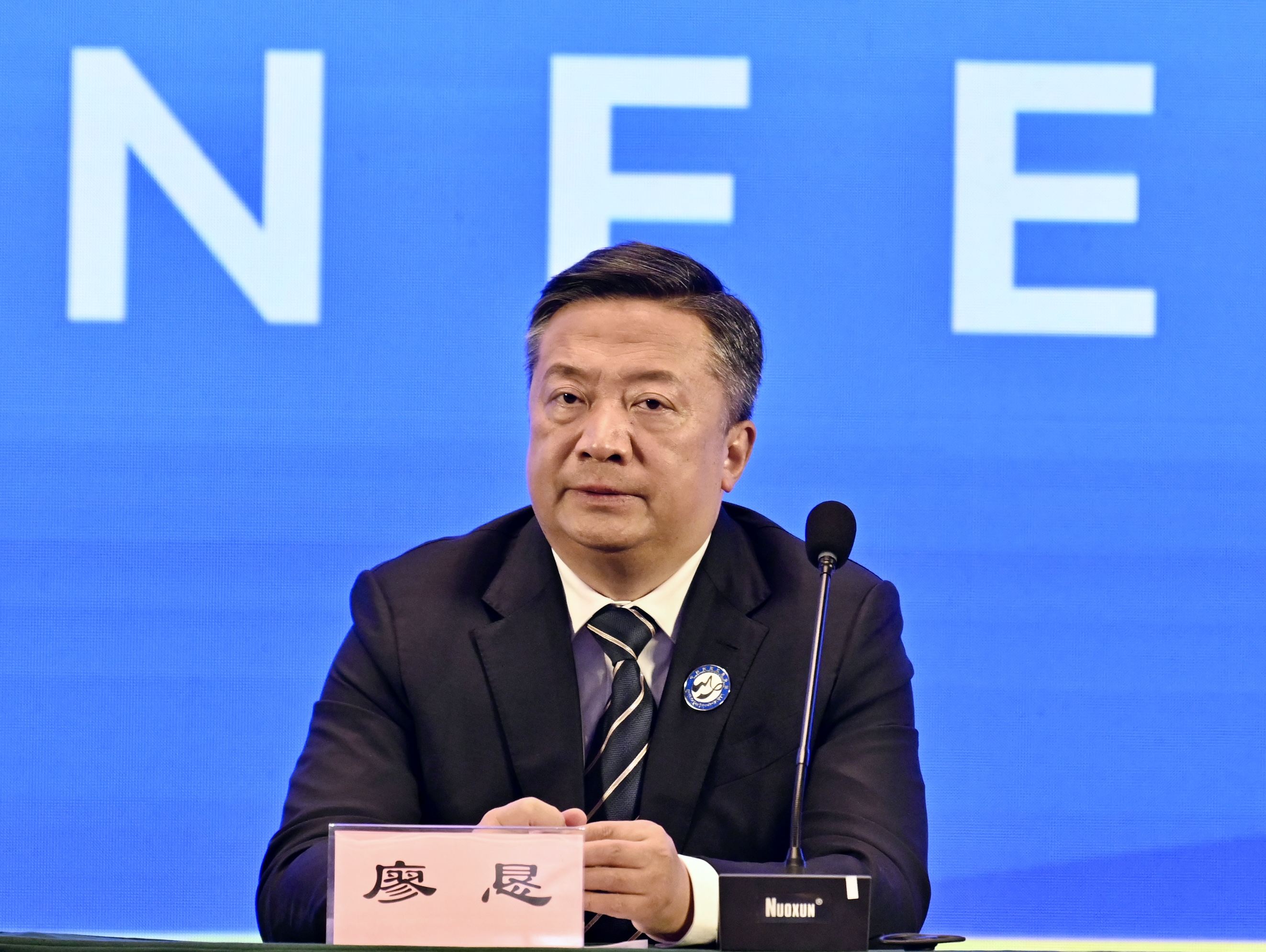 e501222a4968fe205d47dad6aa208376.jpg e501222a4968fe205d47dad6aa208376.jpg